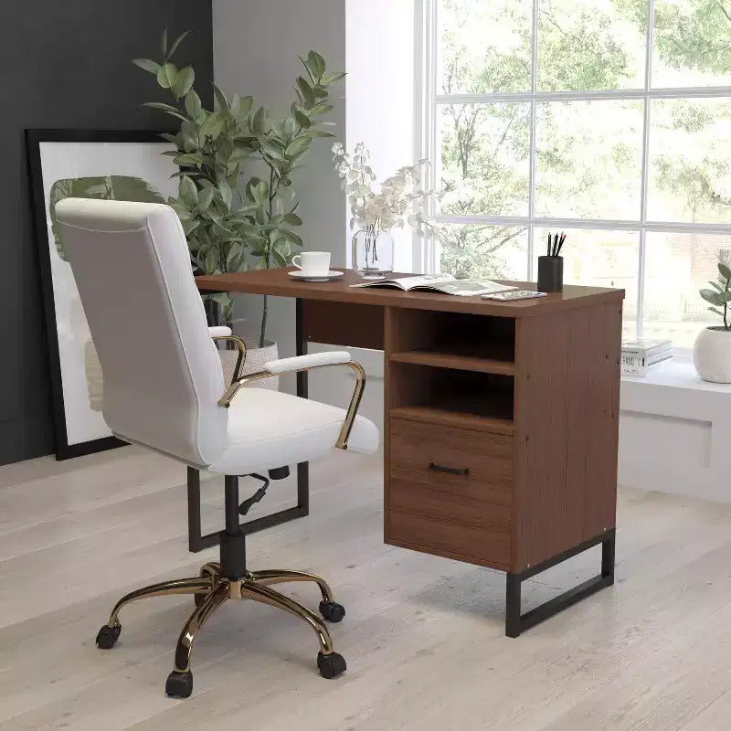 Bureau informatique rustique marron pour une personne avec tiroir de rangement et étagères ouvertes
