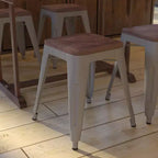 Tabouret de salle à manger en métal, empilable, sans dossier, lot de 4 – Noir / Orange / Violet / Rouge / Bleu roi / Argent / Sarcelle