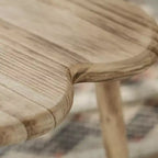 Tabouret en bois naturel en forme de cœur – Siège 1 personne